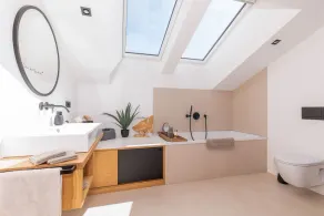 Spacious 140 sqm loft with sauna and roof terrace - Image 5