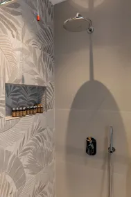 Litan Hotel - Image 3