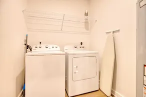 Modern 1BR w/ Balcony | Walk to UF & Shands | Perfect for Long Stays - Image 2