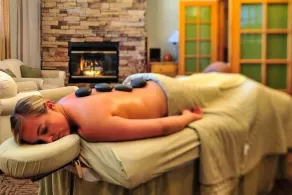 ✦Mountain Retreat✦Hot Tub✦Skiing and Snowboarding✦ - Image 2