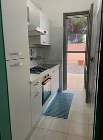 Apartamento en Torre dell'Orso con jardín y garaje a 300 metros de la playa. - Image 5