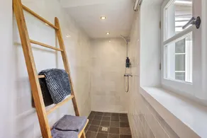 Casa vacanze 'Gästehaus Altes Forstamt Sinntal' con vista sulle montagne, terrazza e Wi-Fi - Image 4