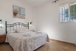Holiday home with large garden - Casa Nesenka 1 - Image 4