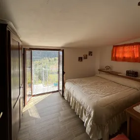 Maison avec jardin et barbecue - Image 3