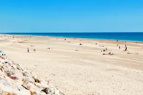 Maison à 150 mètres d'une BELLE PLAGE, Charges Comprises, Internet,Parking Privé - Image 4
