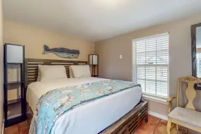 Festive Beach Retreat - Image 5