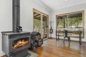 Sharpe's Ridge Retreat - Image 2