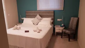 Grand appartement entièrement équipé de 2 chambres avec piscine privée, près de Marbella - Image 5