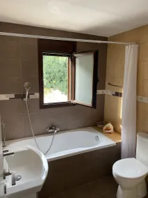 Ny på stedet villa \"Sunshine\" med swimmingpool, meget tæt på stranden - Image 2