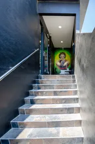 Bushiri's Long Life Studio w/Kingbed & Balcony #9 - Image 2