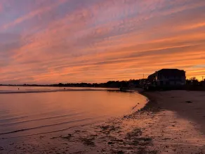 Beach front property steps from Long Island Sound! - Image 5
