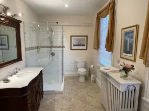 HISTORIC HALL HOUSE - Image 3