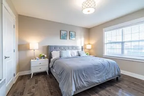 ⭐️Beautiful Bright House 5 Mins From Downtown ⭐️ - Image 5
