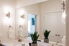 🌲The Monroe ⛰️Pet Friendly Townhouse With Majestic Views and EV Charger Hookup - Image 4