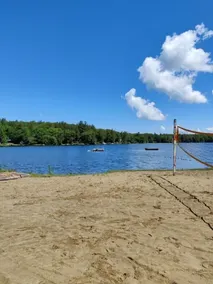 3 bedroom home steps away from beach/lake - Image 3