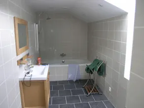 Feine ländliche Unterkünfte für mehr als 15 Personen - mit eigenem Pool - beheizt im April-September - Image 3