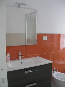 Apartamento em uma residência com vista para o mar - Image 4