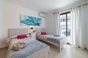 Two bedroom apartment with pol - Image 5