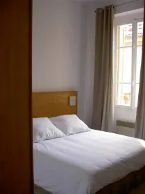 Bel F3 centre ville avec garage privé - Image 3