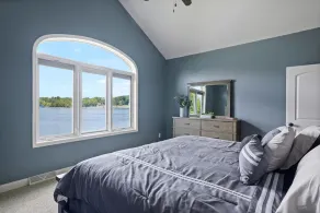 Gorgeous lakefront home in Central Michigan - Image 2