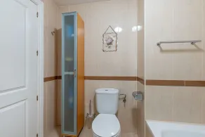 Beautiful 2 Bed Apartment Los Pacos - Image 3