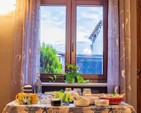 Large apartment with garden view suitable for cycle tourism - Image 3