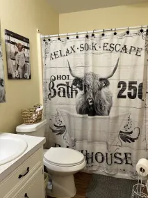Farmhouse-ish Cajun Cottage - Image 2