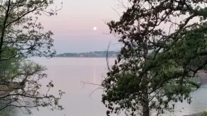 Perfect Retreat Spot in Quiet Cove - Image 4