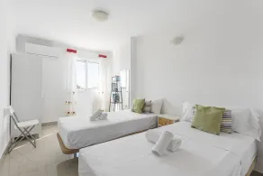 Stay U-nique Apartment Eduardo Carvajal - Image 5