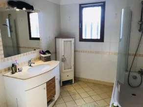Avignon Ideal gelegenes Haus 110 m2 mit Pool - Image 2