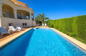 Luxury all inclusive villa in Denia with Panoramic Views - Image 4