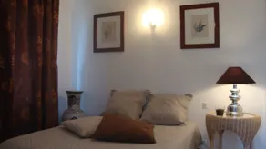 Villa with pool in a relaxing and green oasis, in Grasse - Image 4