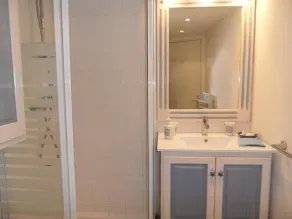 Studio in Port Crouesty residence with summer swimming pool - Image 2