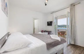 Lujosa casa en Supertarska Draga - Image 2