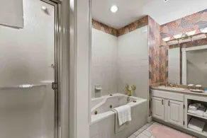 Victorian mansions Coach Room with Breakfast - Image 2