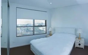Brand New  3.5BR Apartment /3 min walk to STN+BUS - Image 5