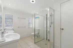 Amalfi - Point Lookout, QLD - Image 4