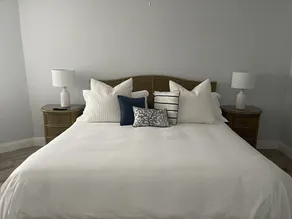 Appartement avec piscine et internet haut débit | Vue sur l'eau - Image 4