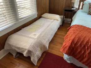 Etowah's Cottage - dog friendly, king beds, hiking, rafting, motorcycles - Image 4