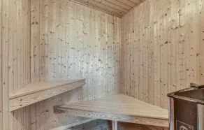 Beautiful home in Rudkøbing with sauna - Image 3