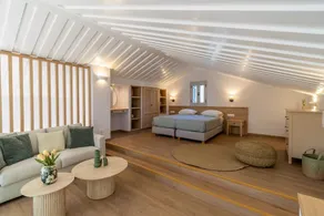 Nafsika Beach House - Image 5