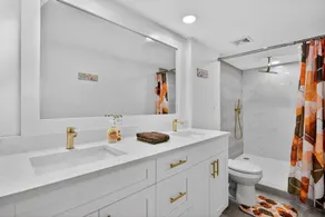 Comfortable Fort Myers Townhome Pool Downtown - Image 5