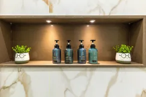 ELIVAAS Signature Levante farms - Image 3