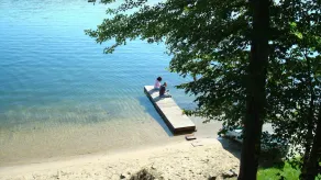 Cottage in Crystal Lake - Image 5