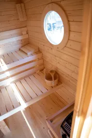 Modern vacation home with terrace and outdoor sauna - Image 2