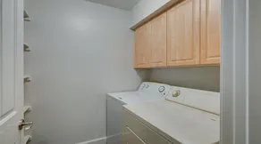 Comfort and Style in the Phoenix Biltmore Area! - Image 3