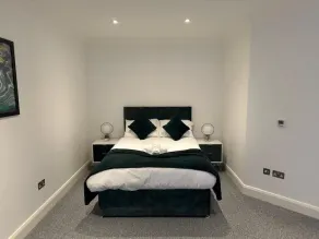 DH Aparthotels - Cromwell Apartment - Image 4