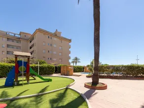 Hyggelig lejlighed for 6 gæster med pool, WIFI, TV og balkon - Image 2