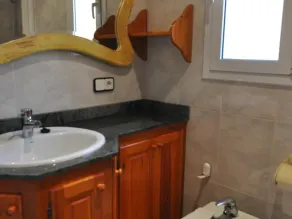 House with private pool, wifi, barbecue - Image 3