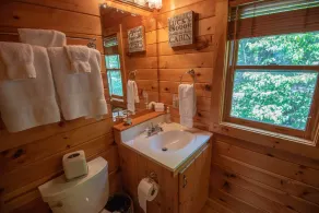 Mnt Views, Close to Everything, Hot Tub, Sleeps 4 - Buena Vista Cabin - Image 4